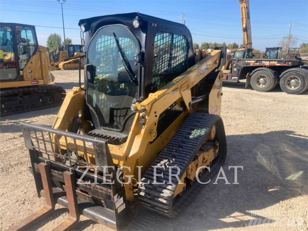 CAT 249D3 Гусеничні вантажники