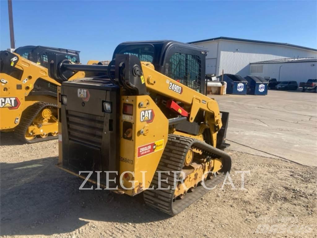 CAT 249D3 Гусеничні вантажники