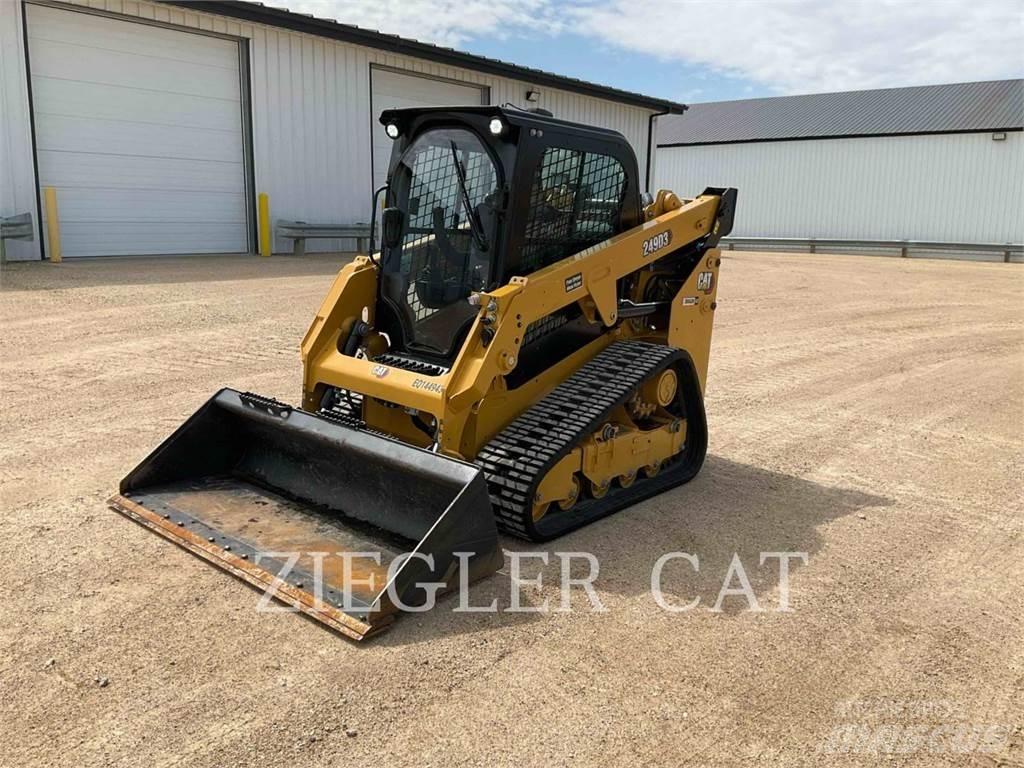 CAT 249D3 Гусеничні вантажники