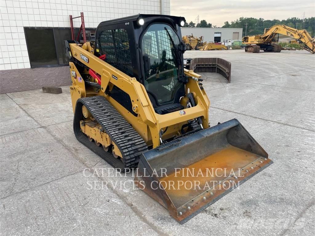 CAT 249D3 Гусеничні вантажники