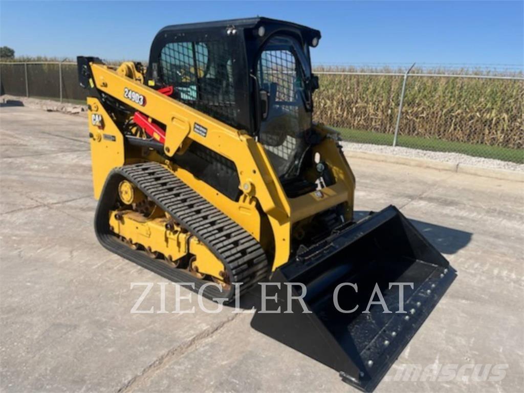 CAT 249D3 Гусеничні вантажники