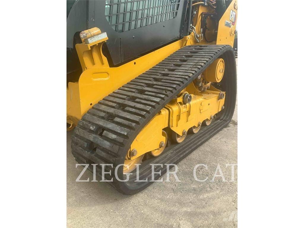 CAT 249D3 Гусеничні вантажники