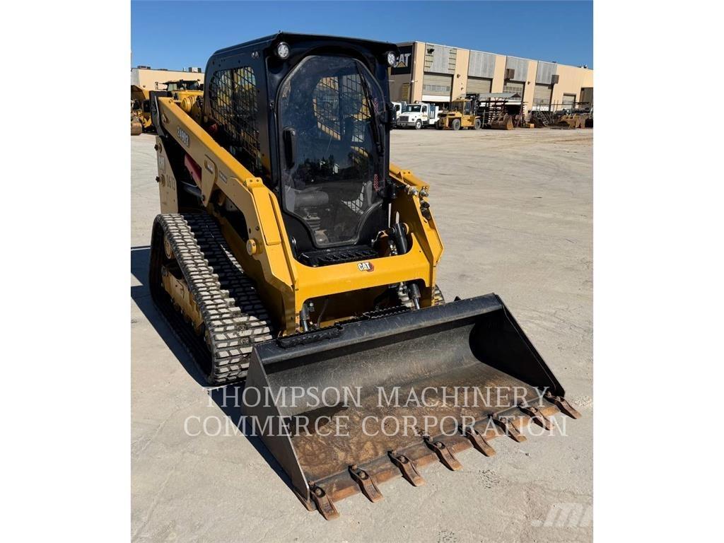 CAT 249D3 Гусеничні вантажники