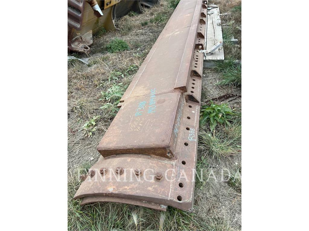 CAT 24M Леміші