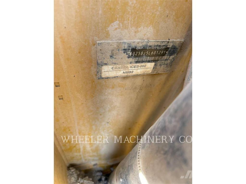 CAT 250 C3H2 Міні-навантажувачі