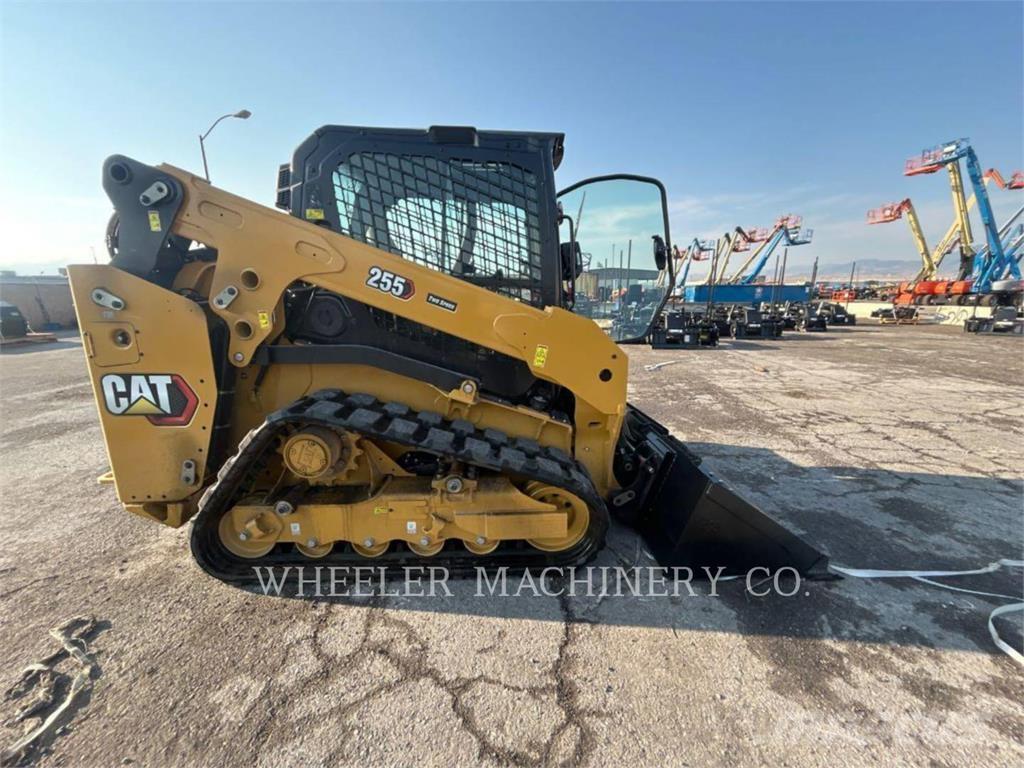 CAT 255 C3H2 Гусеничні вантажники