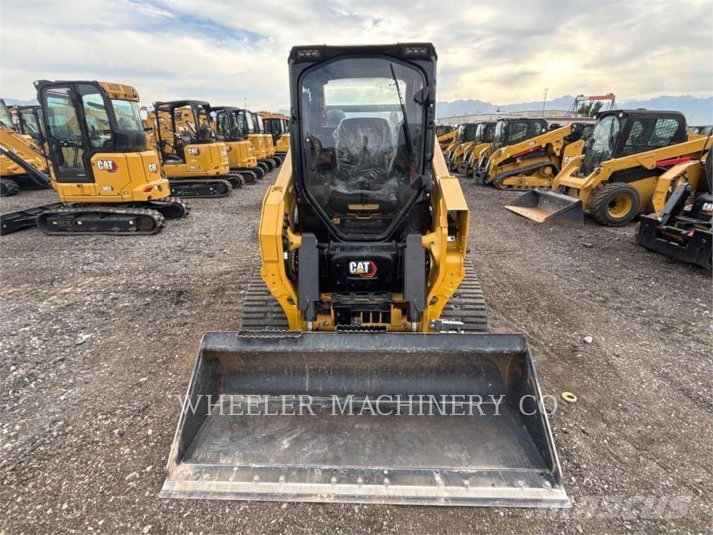 CAT 255 C3HF Гусеничні вантажники