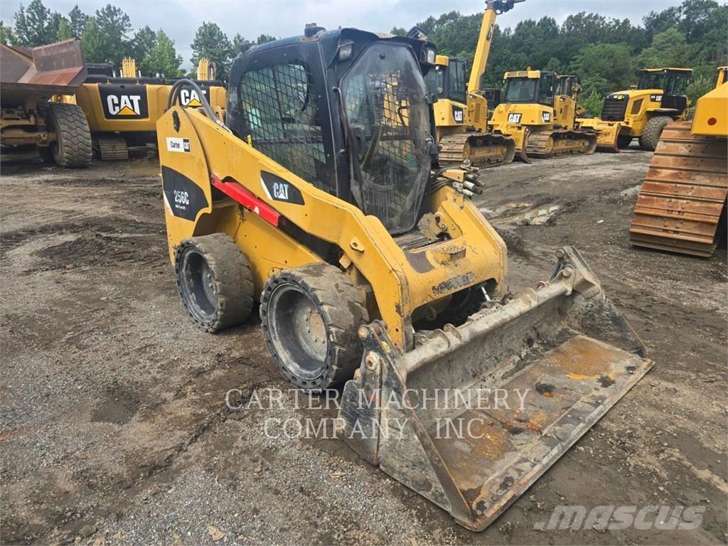 CAT 256 C Міні-навантажувачі