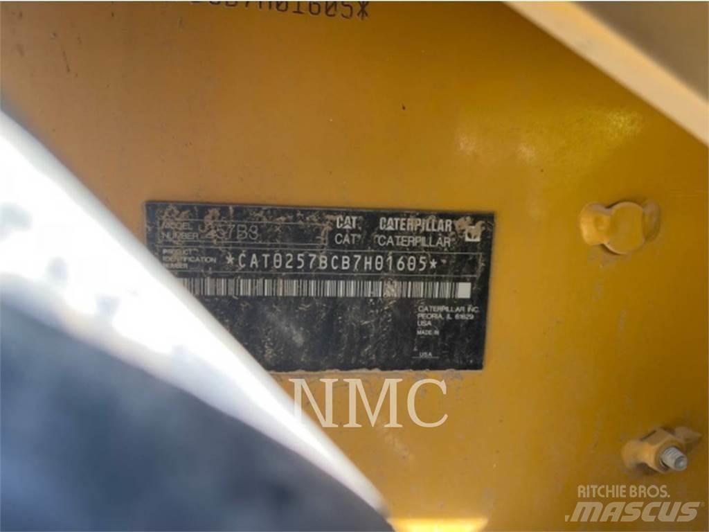 CAT 257B3 Міні-навантажувачі