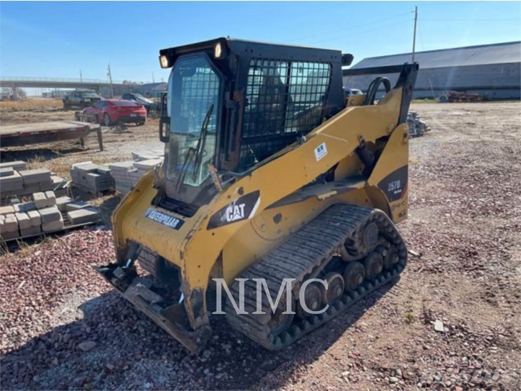 CAT 257B3 Міні-навантажувачі