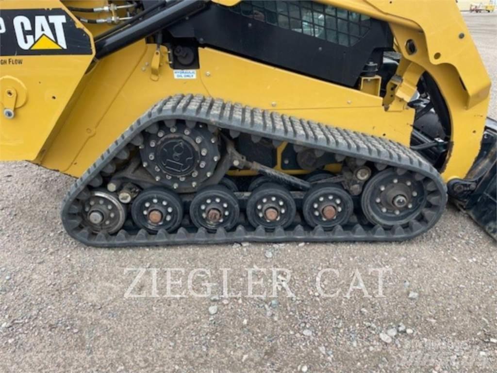 CAT 257D Гусеничні вантажники
