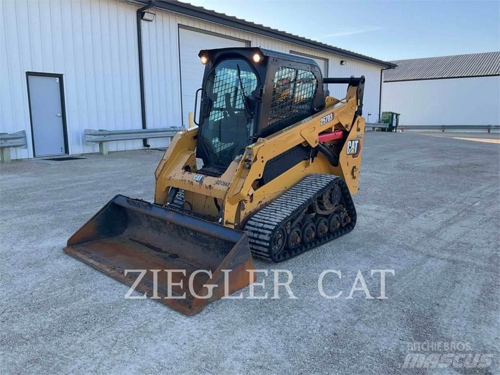 CAT 257D3 Гусеничні вантажники
