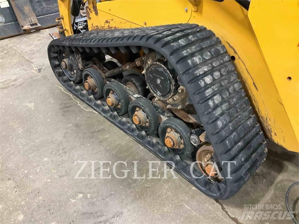 CAT 257D3 Гусеничні вантажники