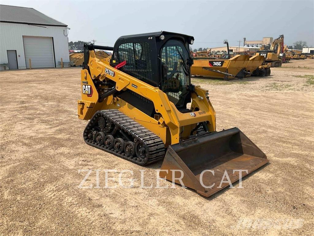 CAT 257D3 Гусеничні вантажники