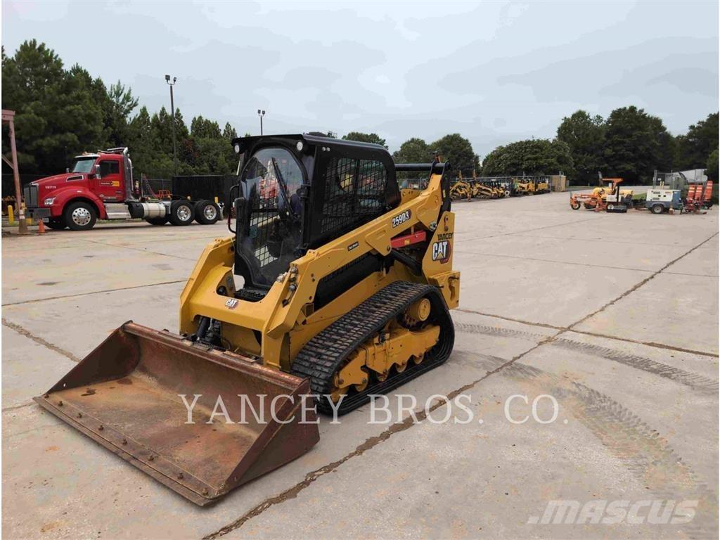 CAT 259 D3 Гусеничні вантажники