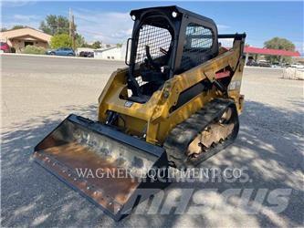 CAT 259D Гусеничні вантажники