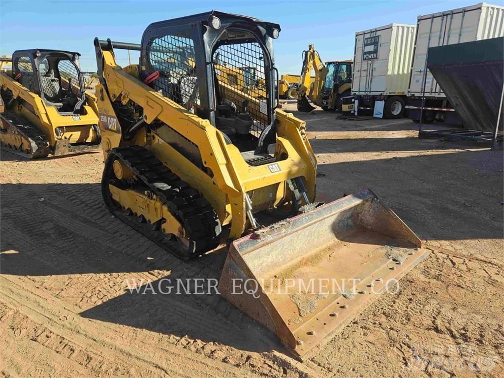 CAT 259D Гусеничні вантажники