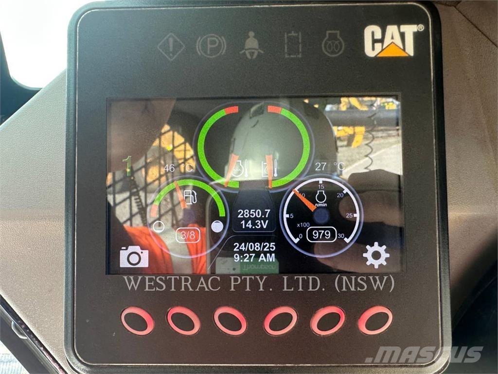 CAT 259D Гусеничні вантажники