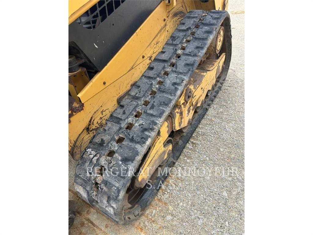 CAT 259D Гусеничні вантажники
