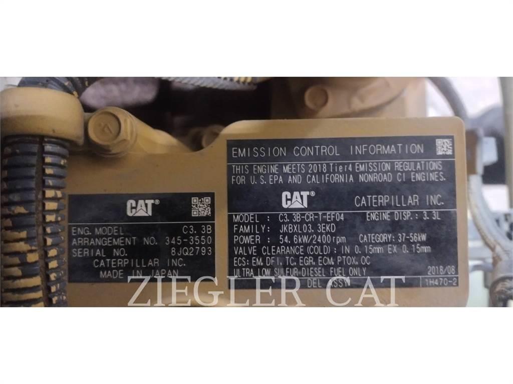 CAT 259D Гусеничні вантажники