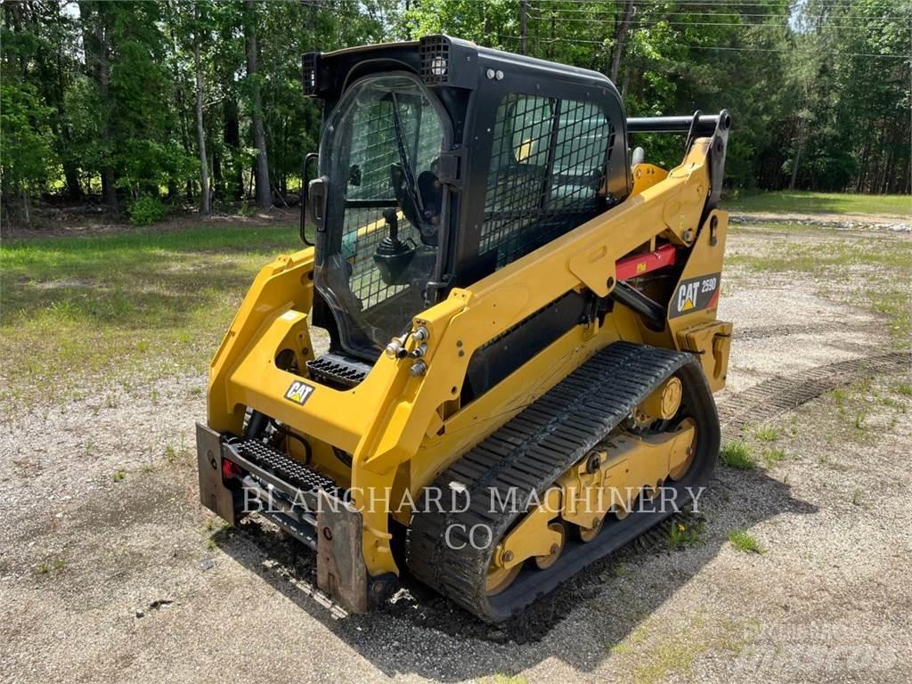 CAT 259D Гусеничні вантажники
