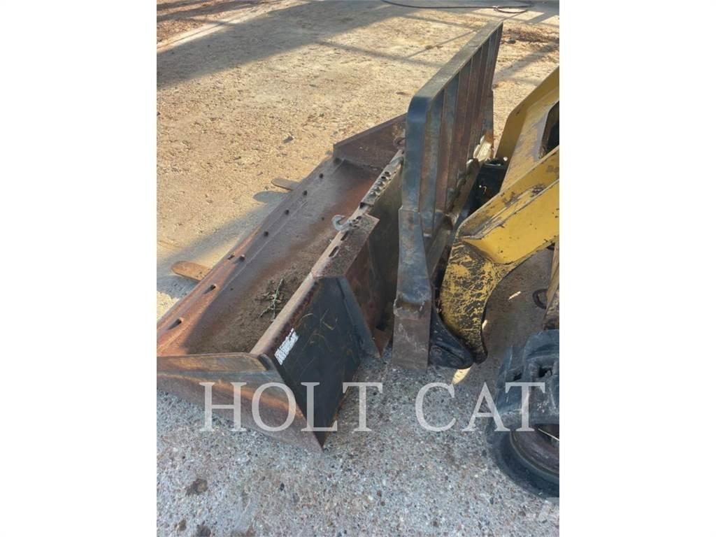 CAT 259D Міні-навантажувачі