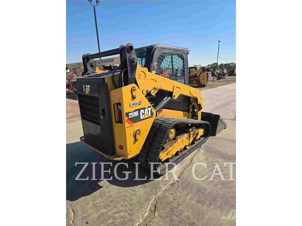 CAT 259D Гусеничні вантажники