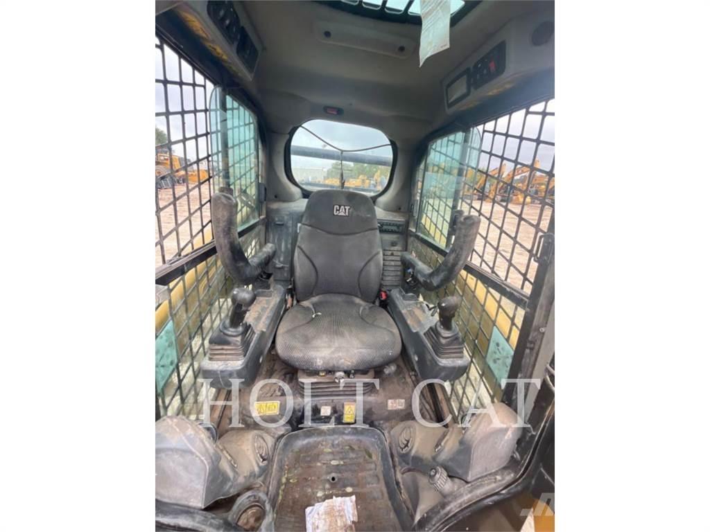 CAT 259D CAB Міні-навантажувачі