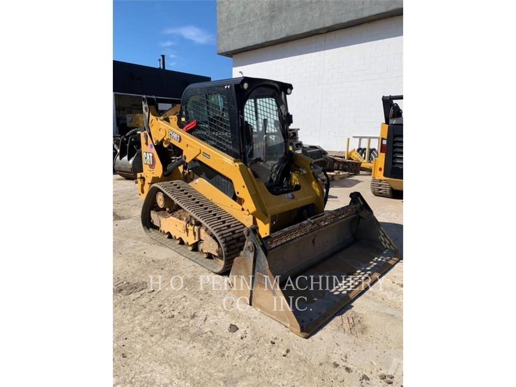CAT 259D3 Гусеничні вантажники