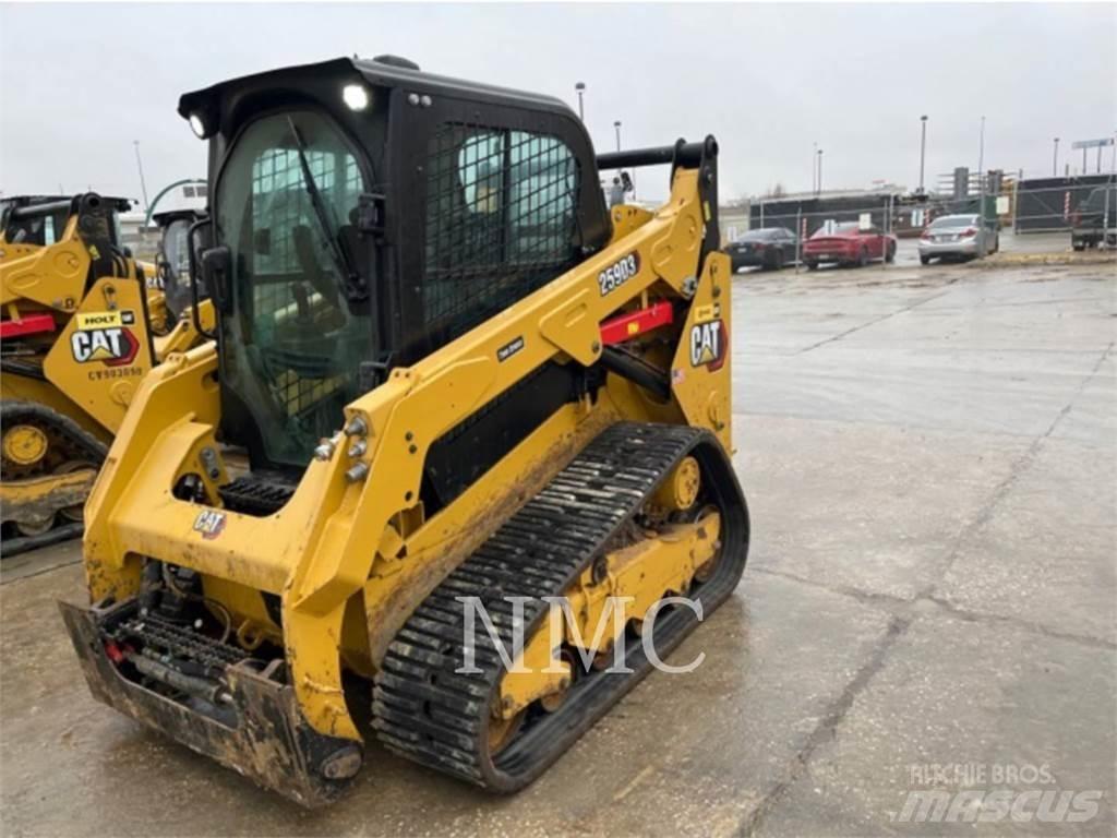 CAT 259D3 Гусеничні вантажники