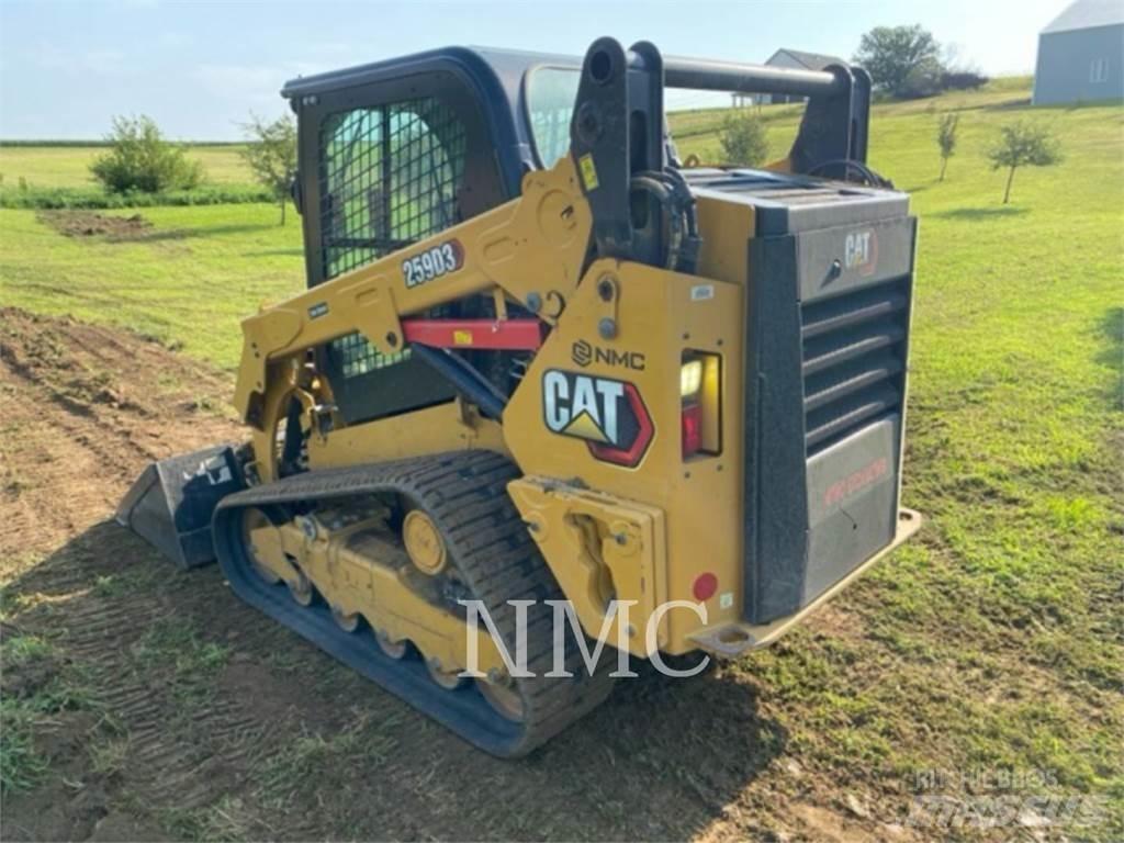 CAT 259D3 Гусеничні вантажники