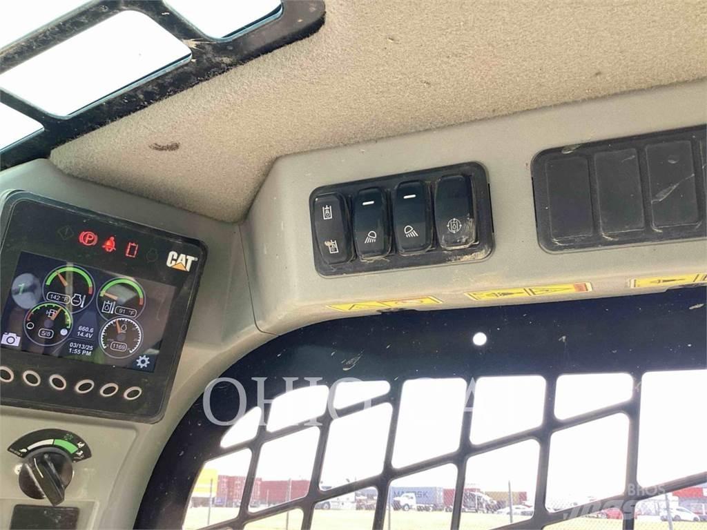 CAT 259D3 Міні-навантажувачі