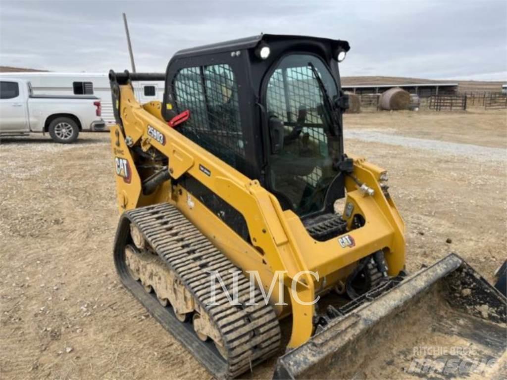 CAT 259D3 Гусеничні вантажники