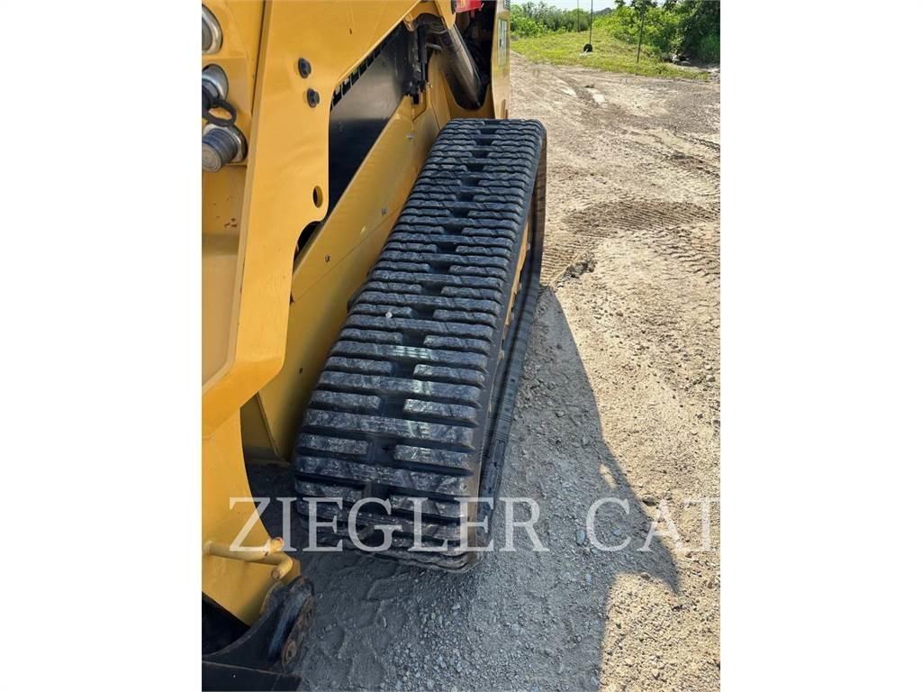 CAT 259D3 Гусеничні вантажники