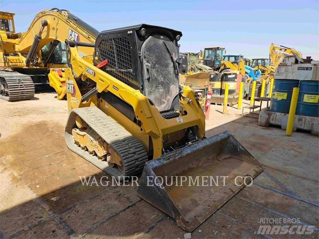 CAT 259D3 Гусеничні вантажники
