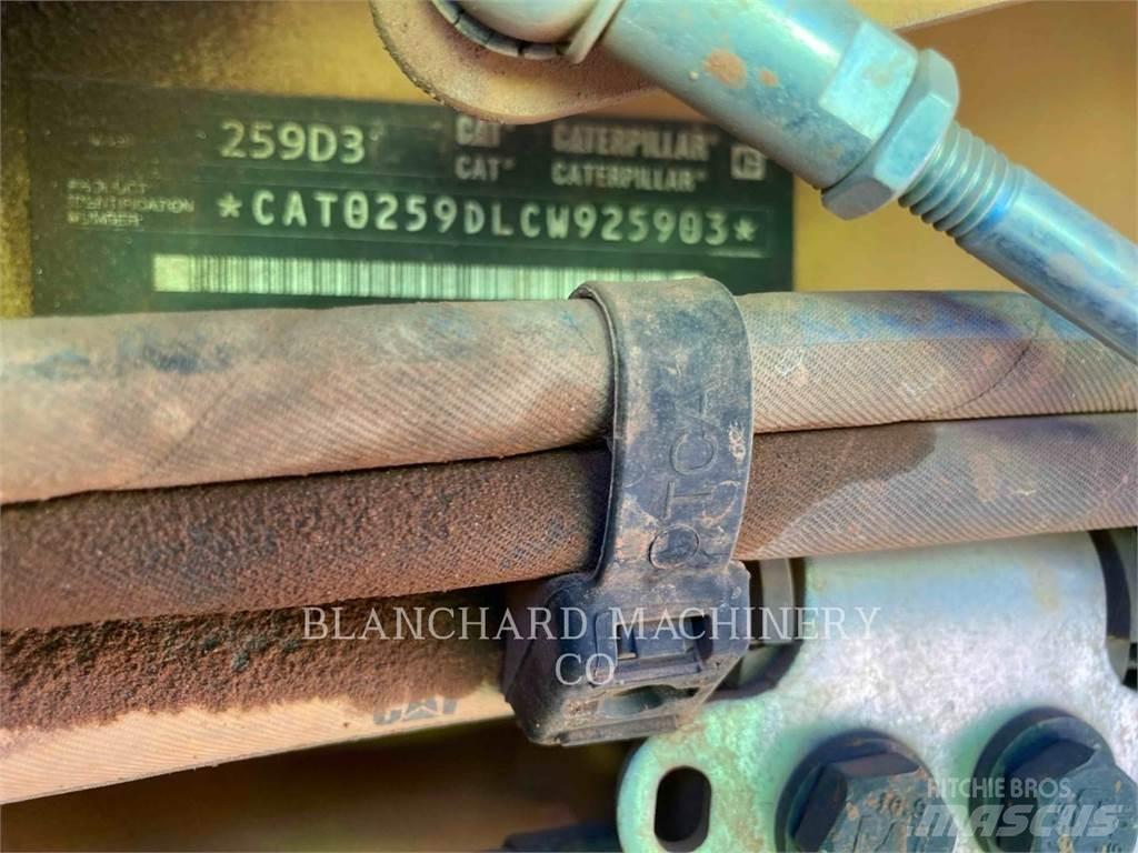 CAT 259D3 Гусеничні вантажники