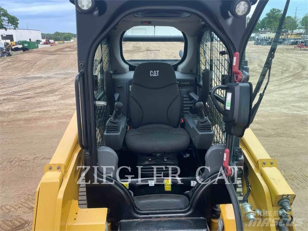 CAT 259D3 Гусеничні вантажники