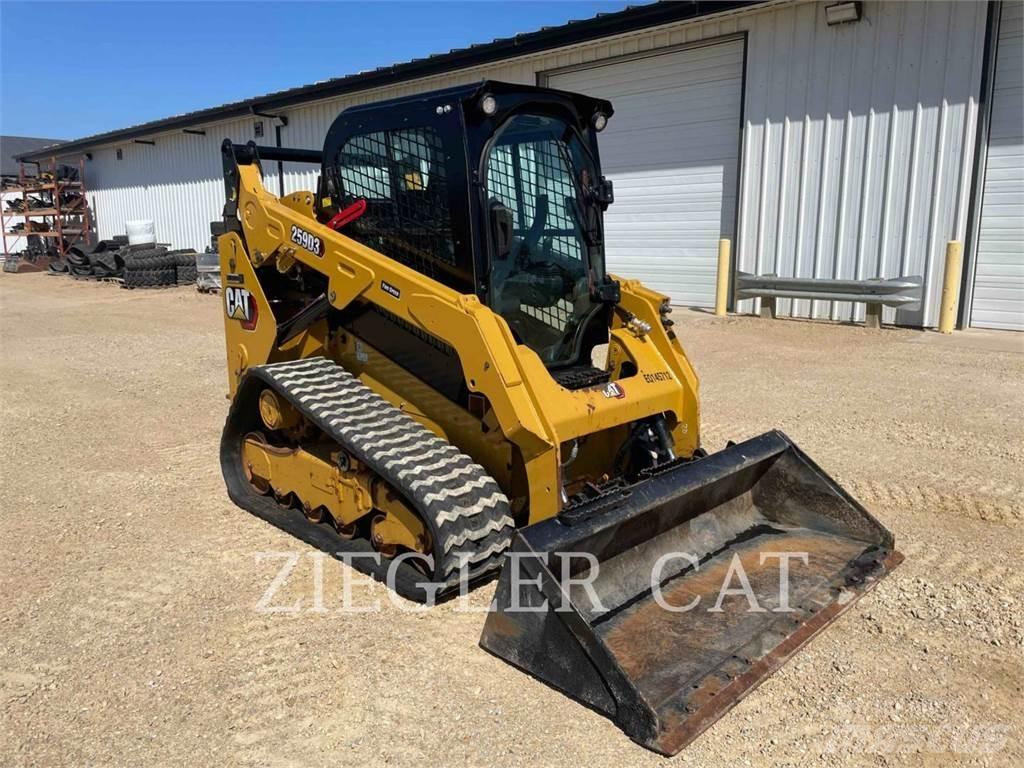 CAT 259D3 Гусеничні вантажники