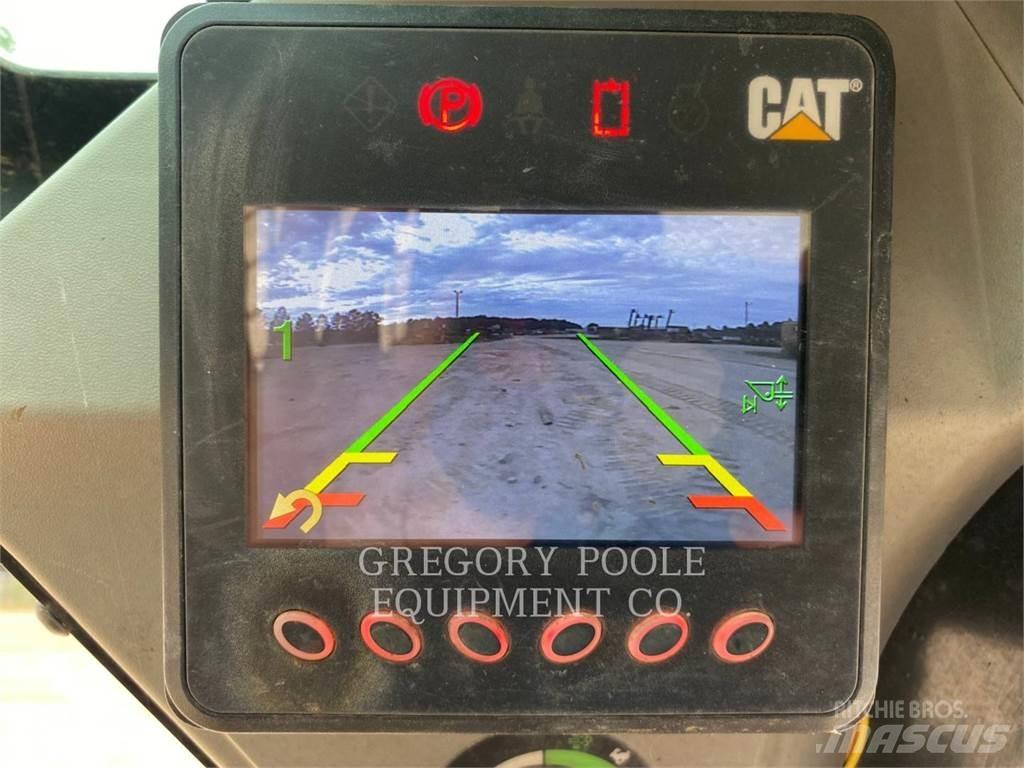 CAT 259D3 Гусеничні вантажники