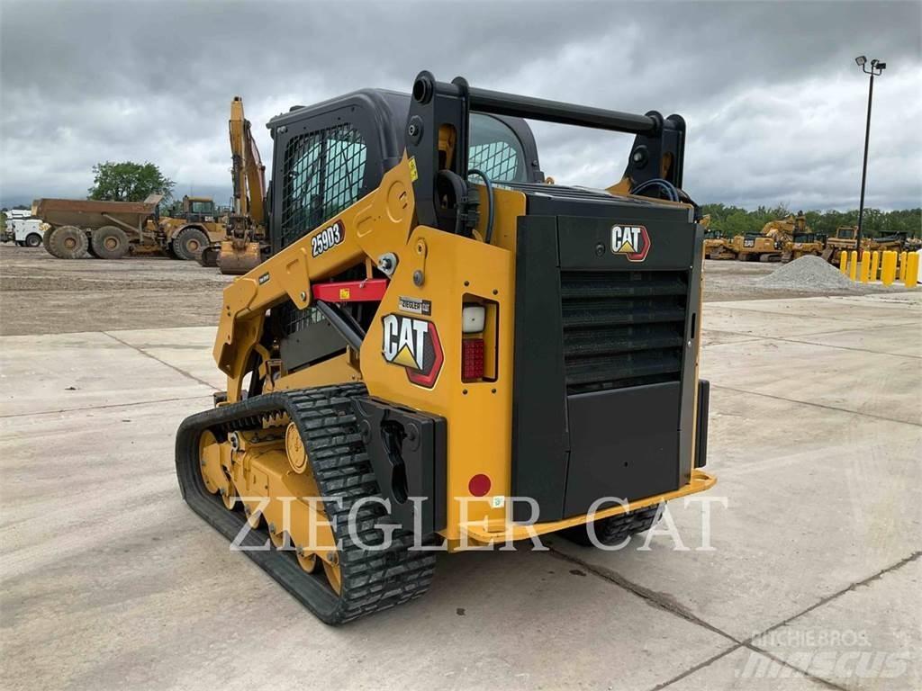CAT 259D3 Гусеничні вантажники