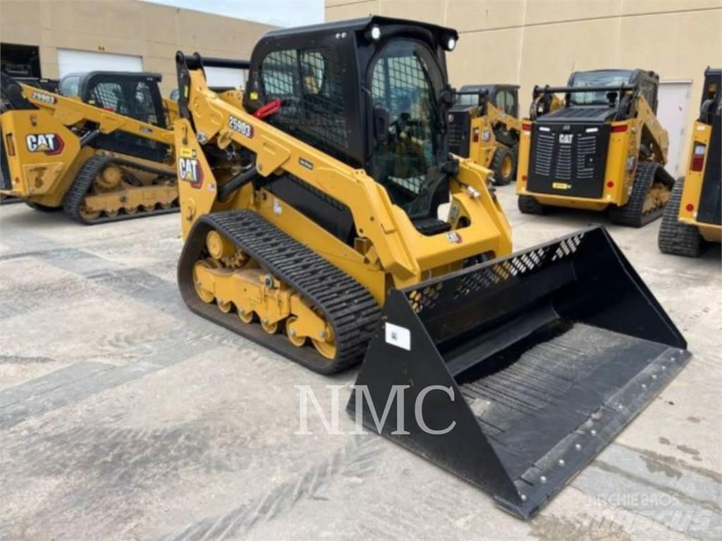 CAT 259D3 Гусеничні вантажники