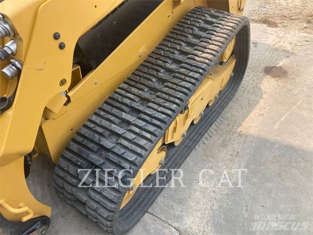 CAT 259D3 Гусеничні вантажники