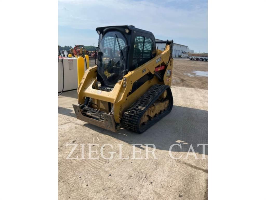 CAT 259D3 Гусеничні вантажники