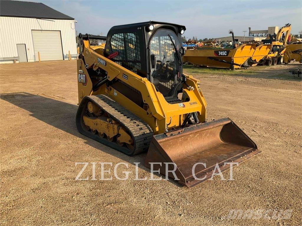 CAT 259D3 Гусеничні вантажники