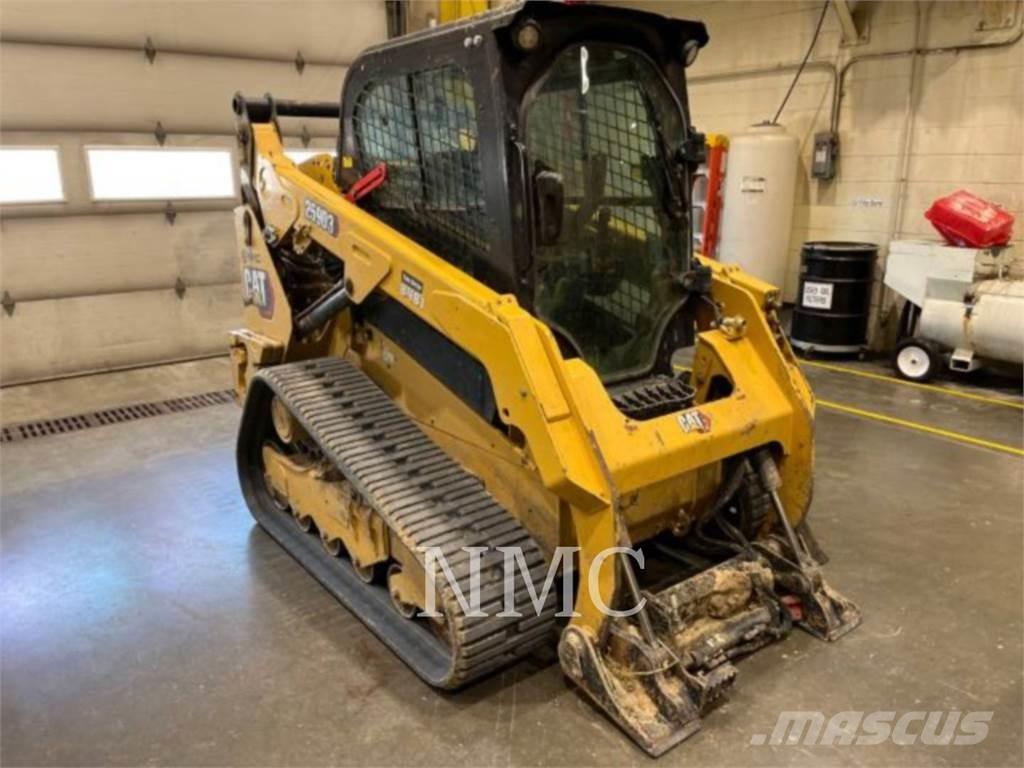 CAT 259D3 Гусеничні вантажники