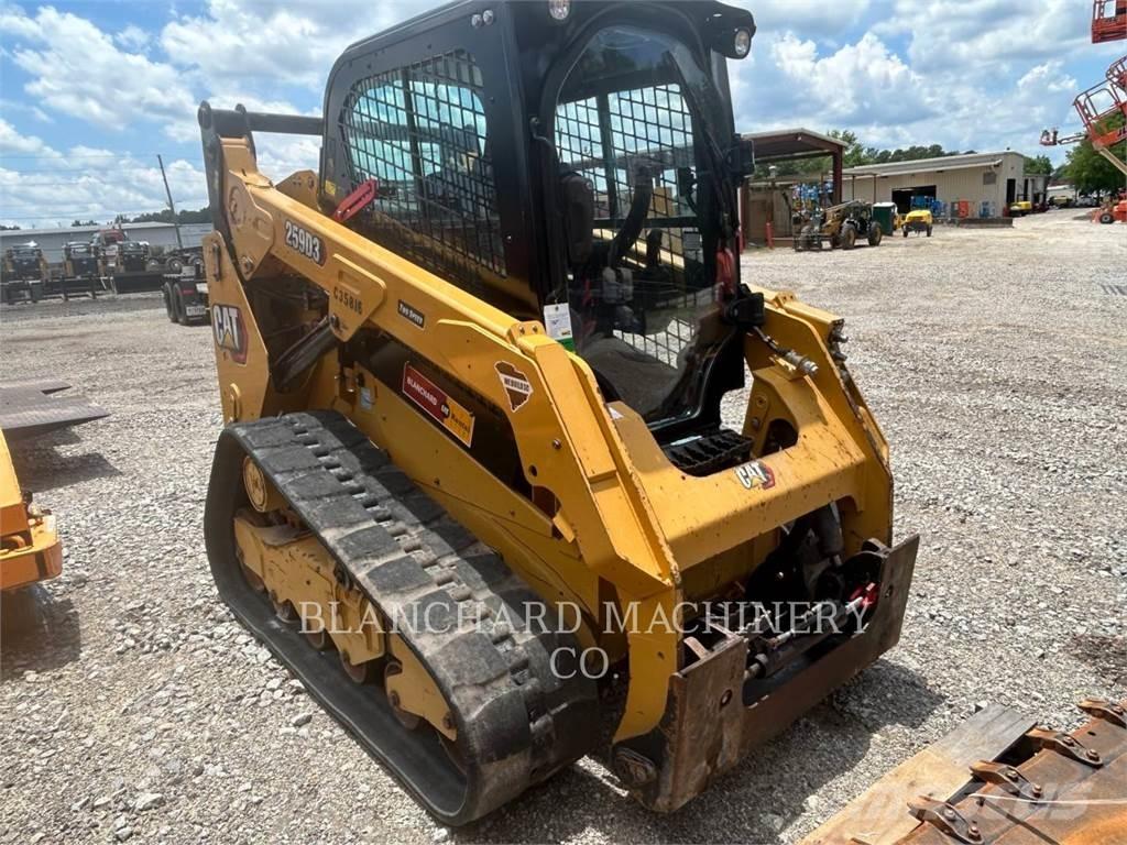 CAT 259D3 Гусеничні вантажники