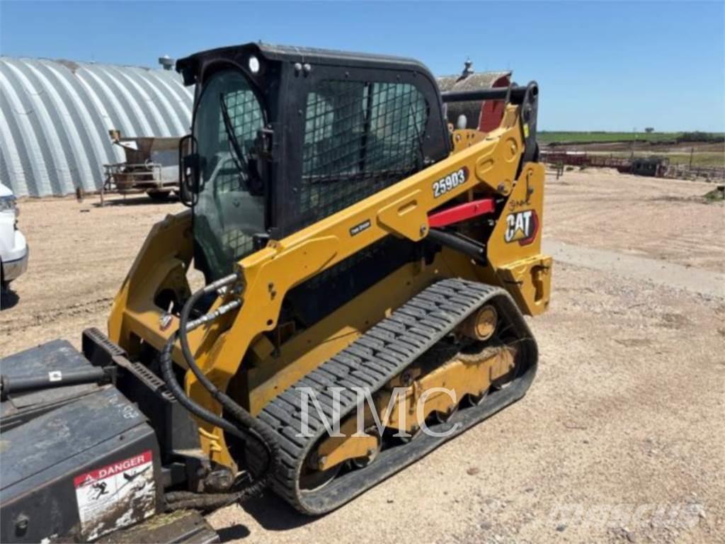CAT 259D3 Гусеничні вантажники