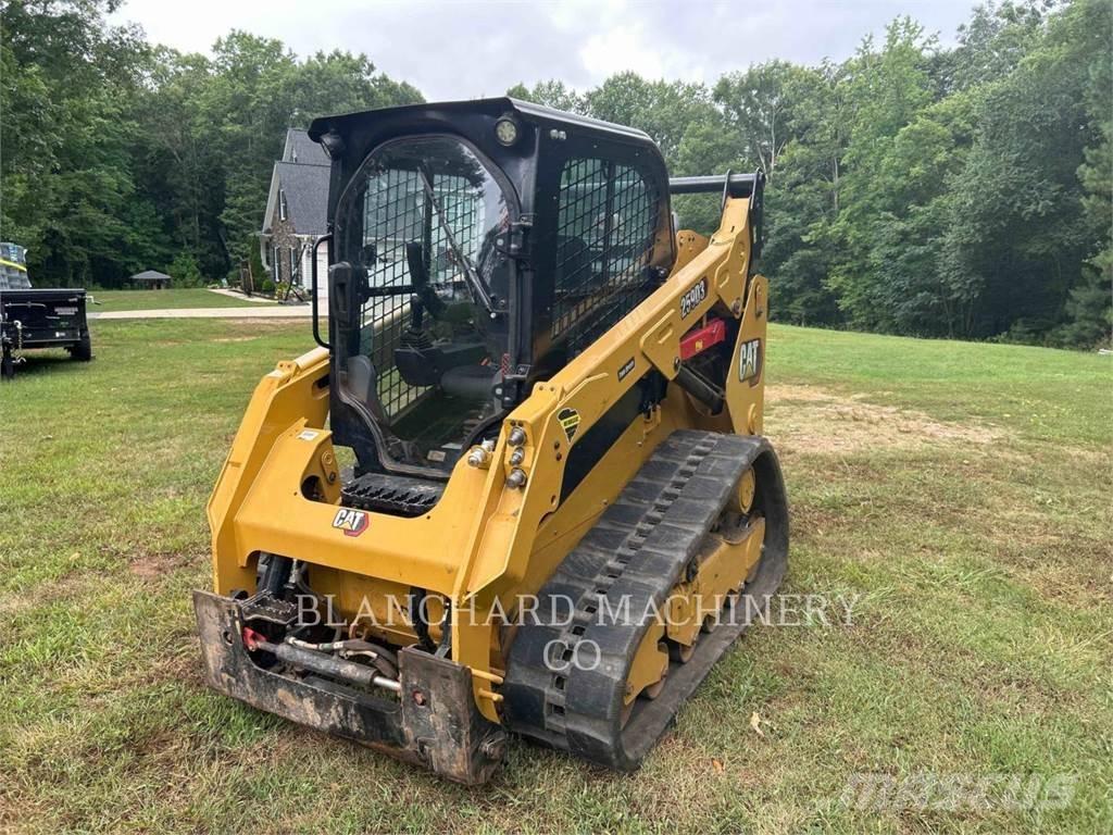 CAT 259D3 Гусеничні вантажники