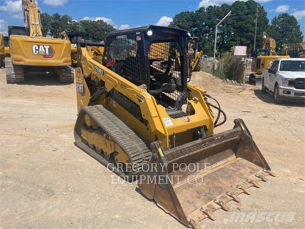 CAT 259D3 Гусеничні вантажники