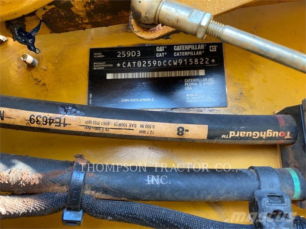 CAT 259D3 Гусеничні вантажники